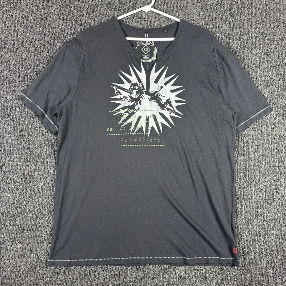 Guess Men's Split Neck T-Shirt Black Sz XXL Short Sleeve Lion Graphic Y2K Grunge - Picture 2 of 8